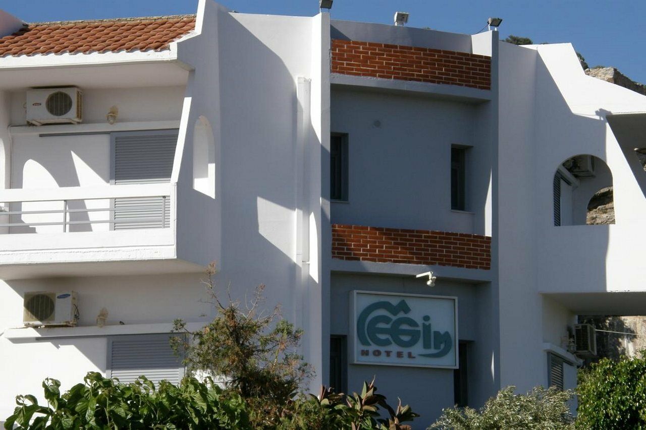 Megim Hotel Palaiochora Eksteriør billede